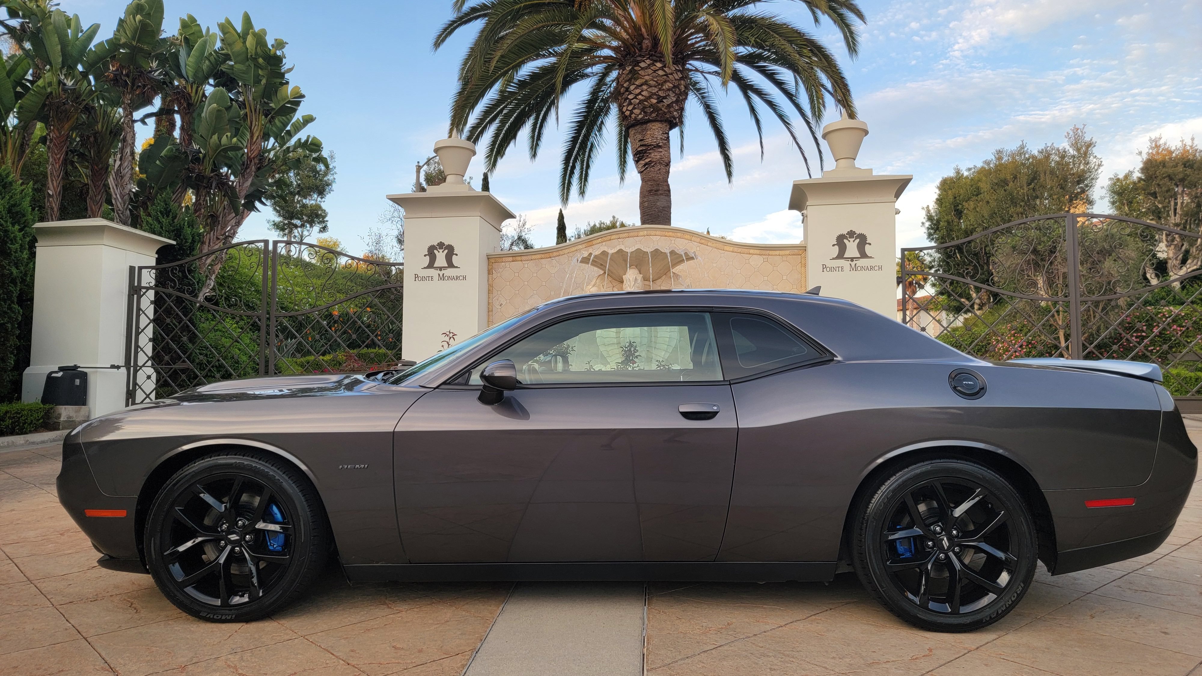 Used 2019 Dodge Challenger R/T w/ Plus Package RWD image 9