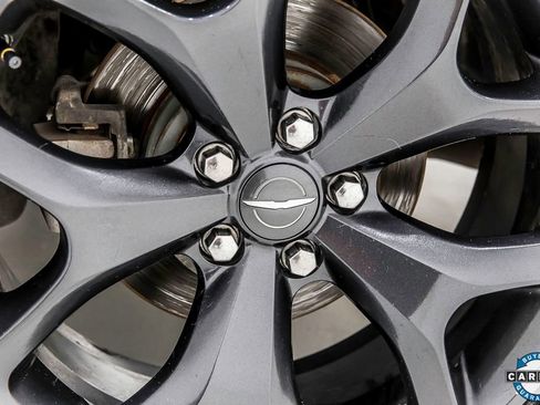 Used 2023 Chrysler 300 Touring w/ Sport Appearance Package image 34