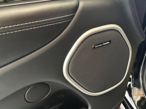 Used 2020 Jeep Grand Cherokee SRT AWD/4WD image 10