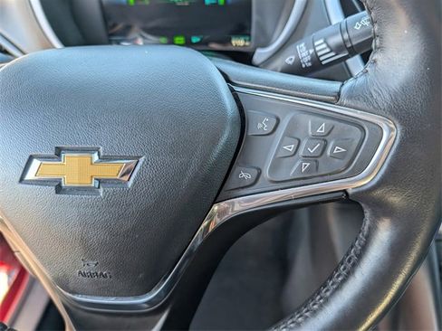 Used 2017 Chevrolet Volt LT w/ Comfort Package image 16