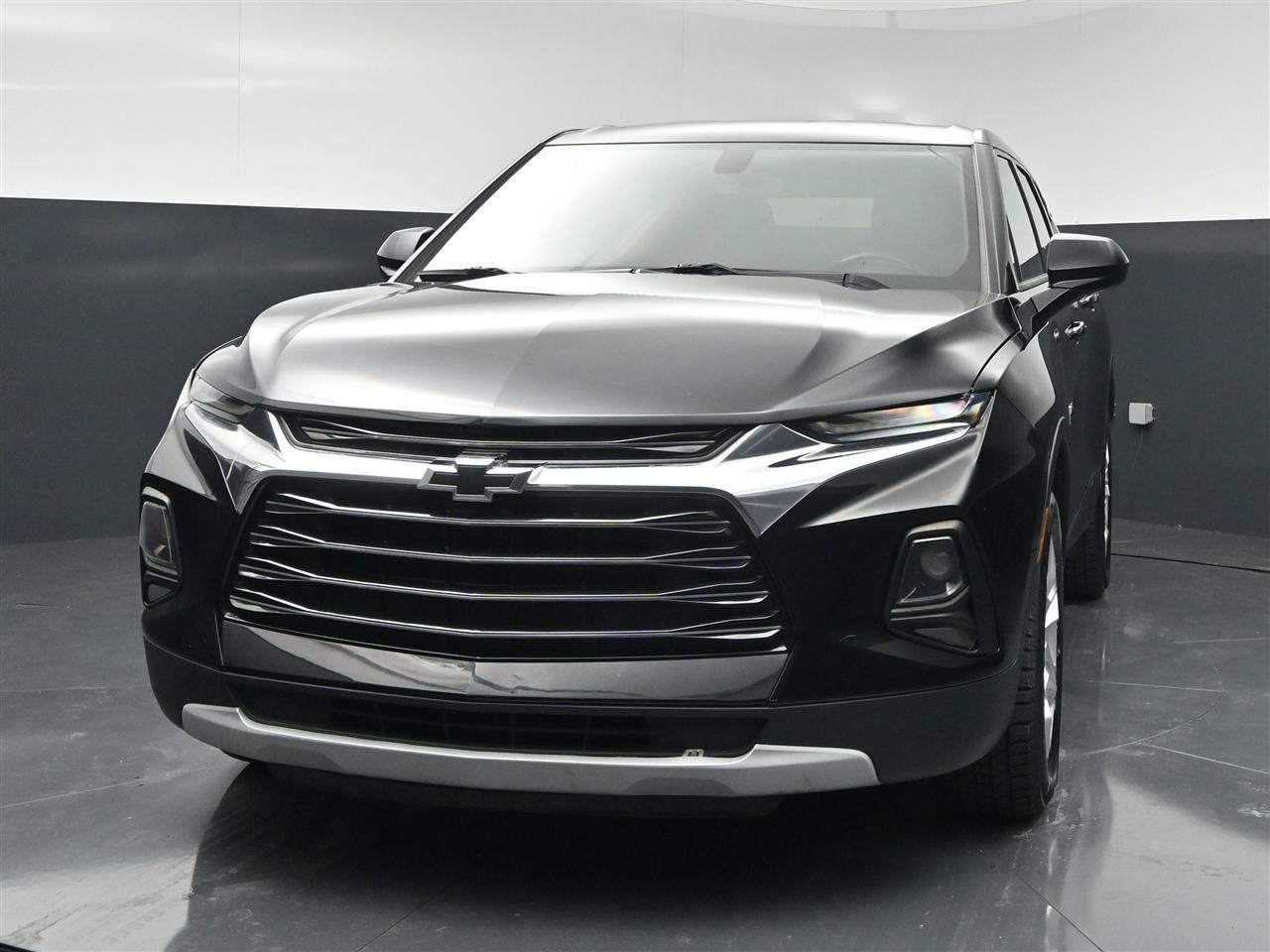 Used 2020 Chevrolet Blazer LT AWD/4WD image 2