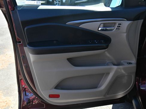 Used 2019 Honda Pilot EX-L image 14
