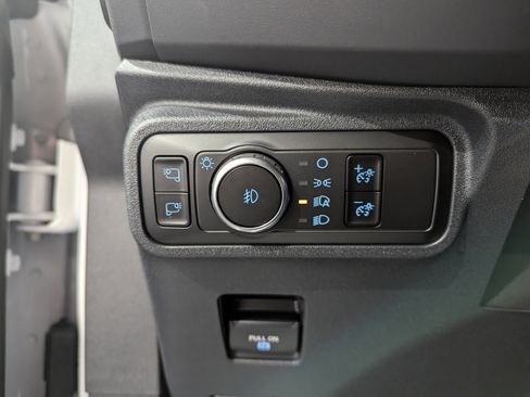 New 2025 Ford Bronco Outer Banks image 16