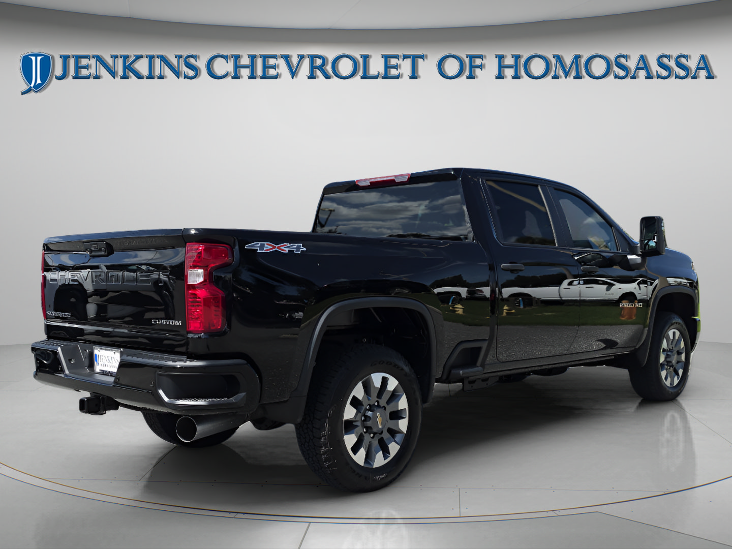 New 2026 Chevrolet Silverado 2500 Custom w/ Custom Value Package AWD/4WD image 5