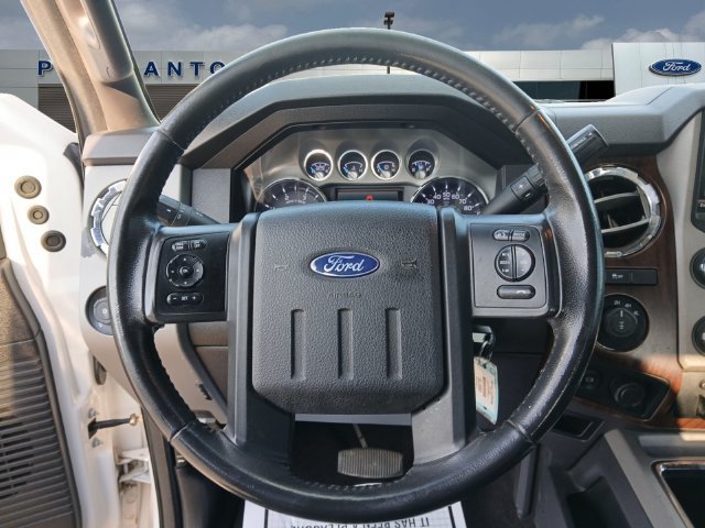 Used 2015 Ford F250 Lariat w/ Lariat Ultimate Package AWD/4WD image 12