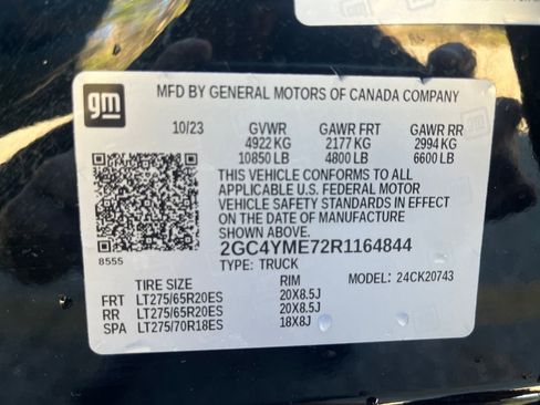 Used 2024 Chevrolet Silverado 2500 Custom w/ Custom Value Package image 26