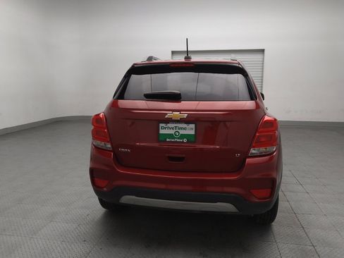 Used 2020 Chevrolet Trax LT w/ LT Convenience Package FWD image 7