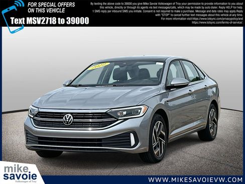 Used 2022 Volkswagen Jetta SEL image 1