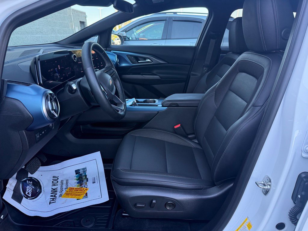 Used 2024 Chevrolet Equinox EV LT AWD/4WD image 29