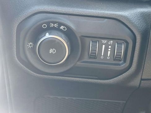 Used 2020 Jeep Wrangler Unlimited Sport AWD/4WD image 24