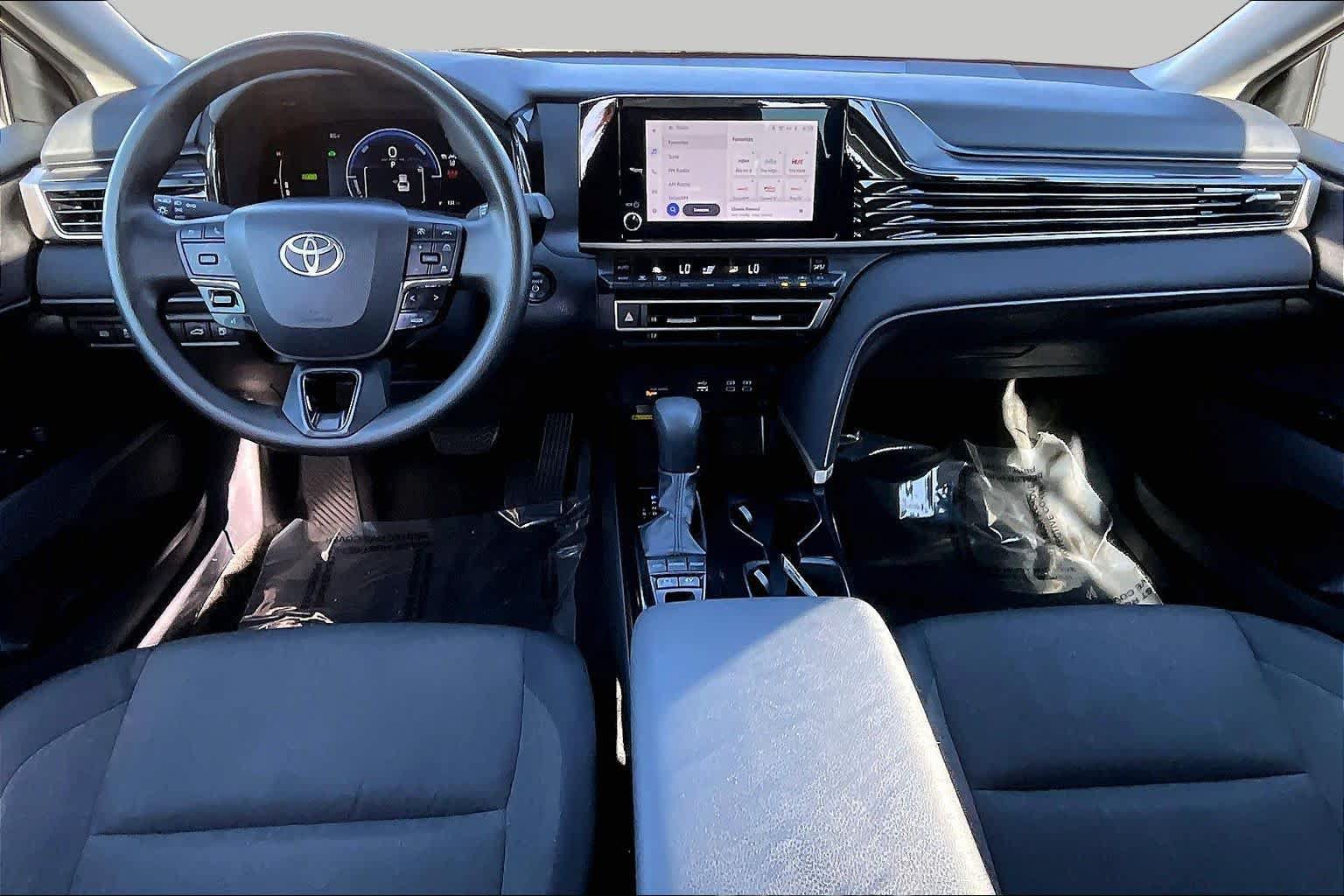 Certified 2025 Toyota Camry LE FWD image 15