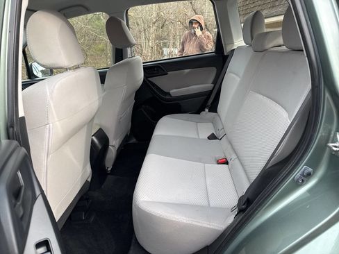 Used 2015 Subaru Forester 2.5i w/ Alloy Wheel Package image 20