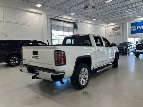 Used 2018 GMC Sierra 1500 SLT image 9