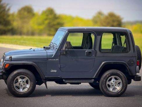 Used 2001 Jeep Wrangler SE AWD/4WD image 8