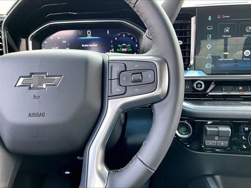 Used 2025 Chevrolet Silverado 2500 LTZ w/ Trail Boss Package image 24