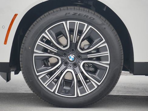 Used 2025 BMW X3 xDrive30i w/ Premium Package image 5