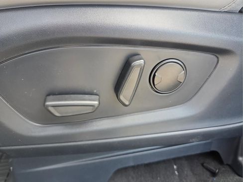 New 2026 Ford Explorer Active image 17