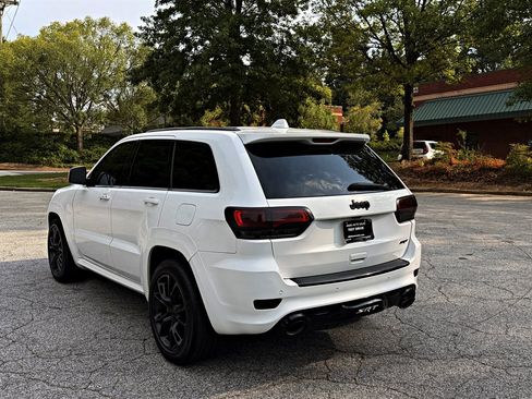 Used 2015 Jeep Grand Cherokee SRT AWD/4WD image 7