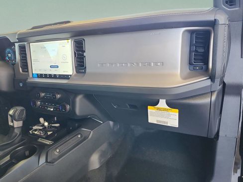 New 2025 Ford Bronco Outer Banks image 20