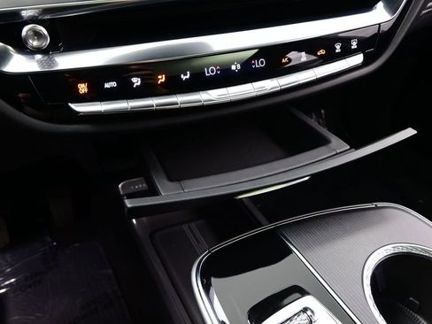 Used 2024 Cadillac Lyriq Luxury RWD image 24