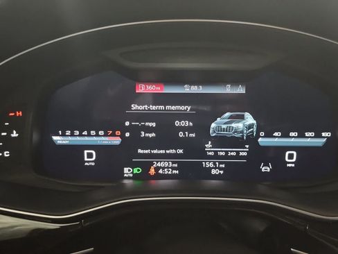 Used 2023 Audi Q8 Premium Plus w/ Premium Plus Package AWD/4WD image 5