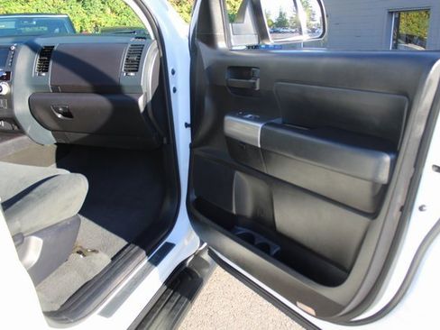 Used 2022 Toyota Sequoia TRD Sport image 24