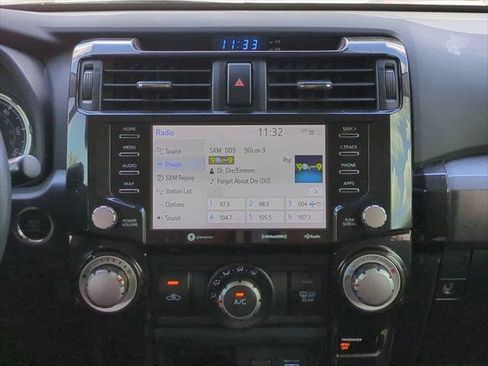 Certified 2022 Toyota 4Runner TRD Off-Road AWD/4WD image 17