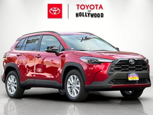 New 2026 Toyota Corolla Cross LE image 2