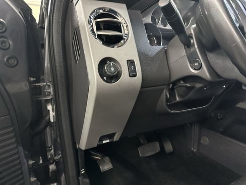 Used 2013 Ford F350 Lariat AWD/4WD image 28