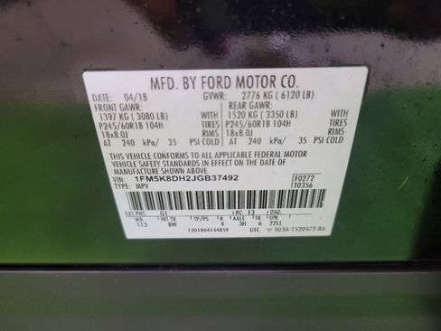 Used 2018 Ford Explorer XLT w/ Equipment Group 202A AWD/4WD image 33
