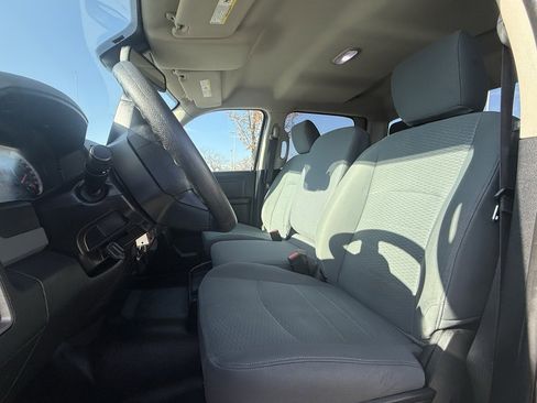 Used 2016 RAM 1500 ST w/ Popular Equipment Group image 10