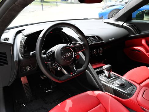 Used 2018 Audi R8 V10 plus AWD/4WD image 16