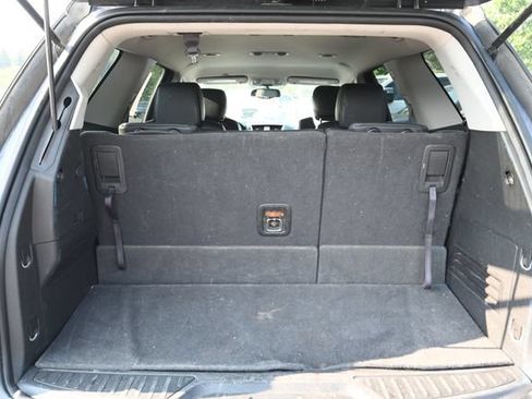 Used 2013 GMC Acadia SLT AWD/4WD image 11