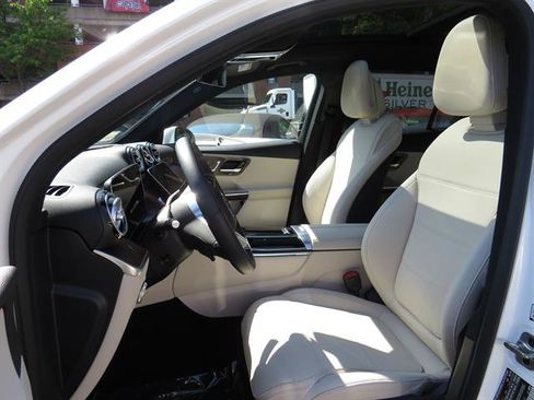 Used 2026 Mercedes-Benz GLC 300 4MATIC image 20