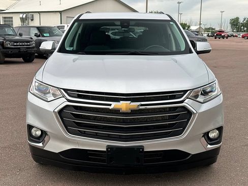 Used 2021 Chevrolet Traverse LT AWD/4WD image 36
