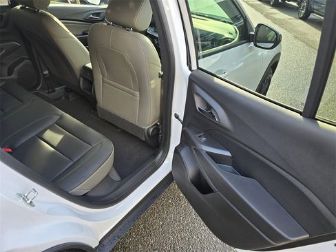 New 2026 Chevrolet Trax ACTIV image 14