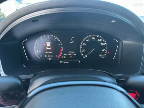 Used 2023 Honda Civic Sport image 17