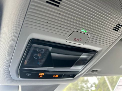 New 2026 Volkswagen Tiguan S FWD image 60