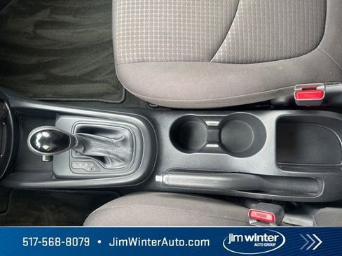 Used 2013 Kia Soul FWD image 25