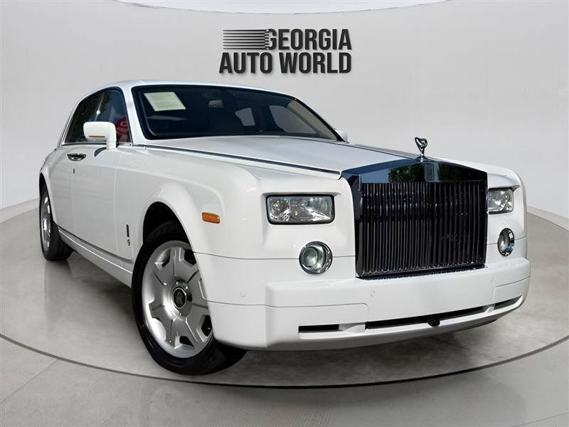 Used 2006 Rolls-Royce Phantom Sedan RWD image 2