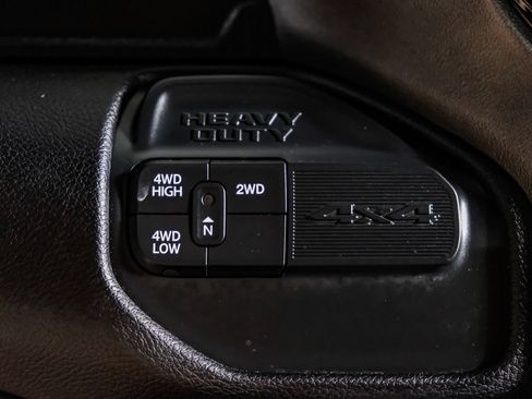 Used 2020 RAM 2500 Laramie w/ Night Edition AWD/4WD image 26
