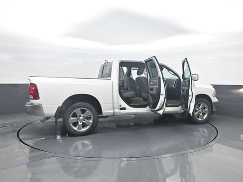 Used 2016 RAM 1500 Big Horn AWD/4WD image 45