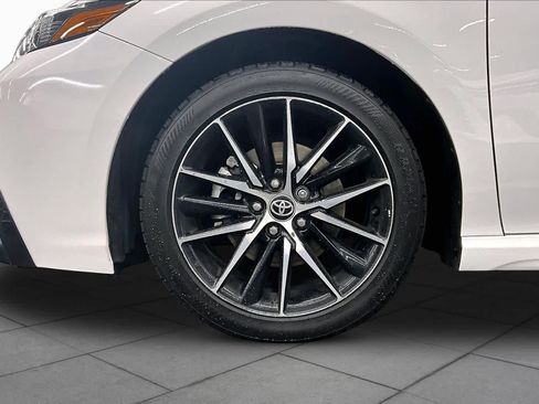 Used 2023 Toyota Camry SE w/ Protection Package (Q2) (TMS) FWD image 10