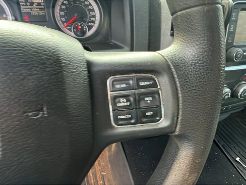 Used 2018 RAM 1500 Express w/ Express Value Package image 26