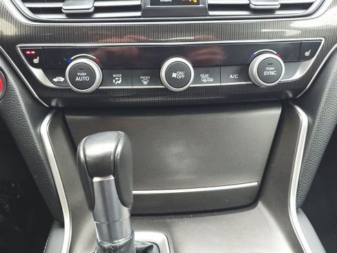 Used 2022 Honda Accord Sport Special Edition image 16