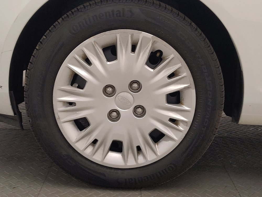 Used 2015 Ford Fiesta S FWD image 31