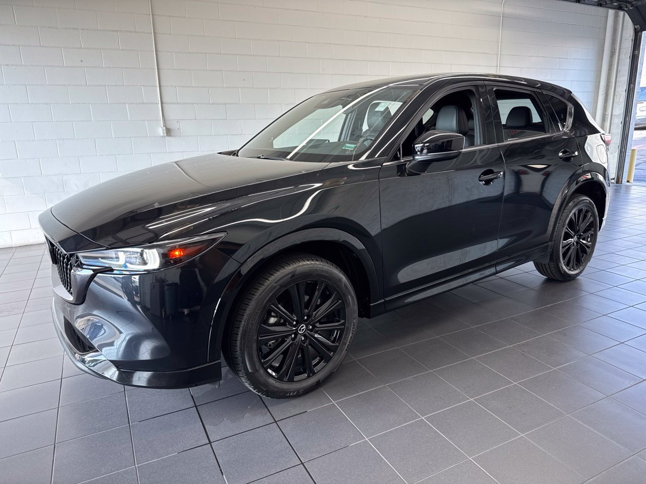 Used 2024 MAZDA CX-5 2.5 Turbo w/ Premium Package AWD/4WD image 4