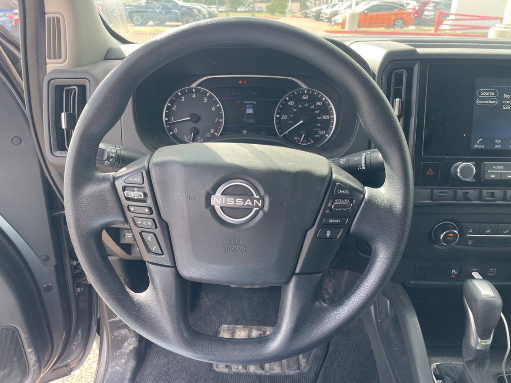 Used 2025 Nissan Frontier S RWD image 7
