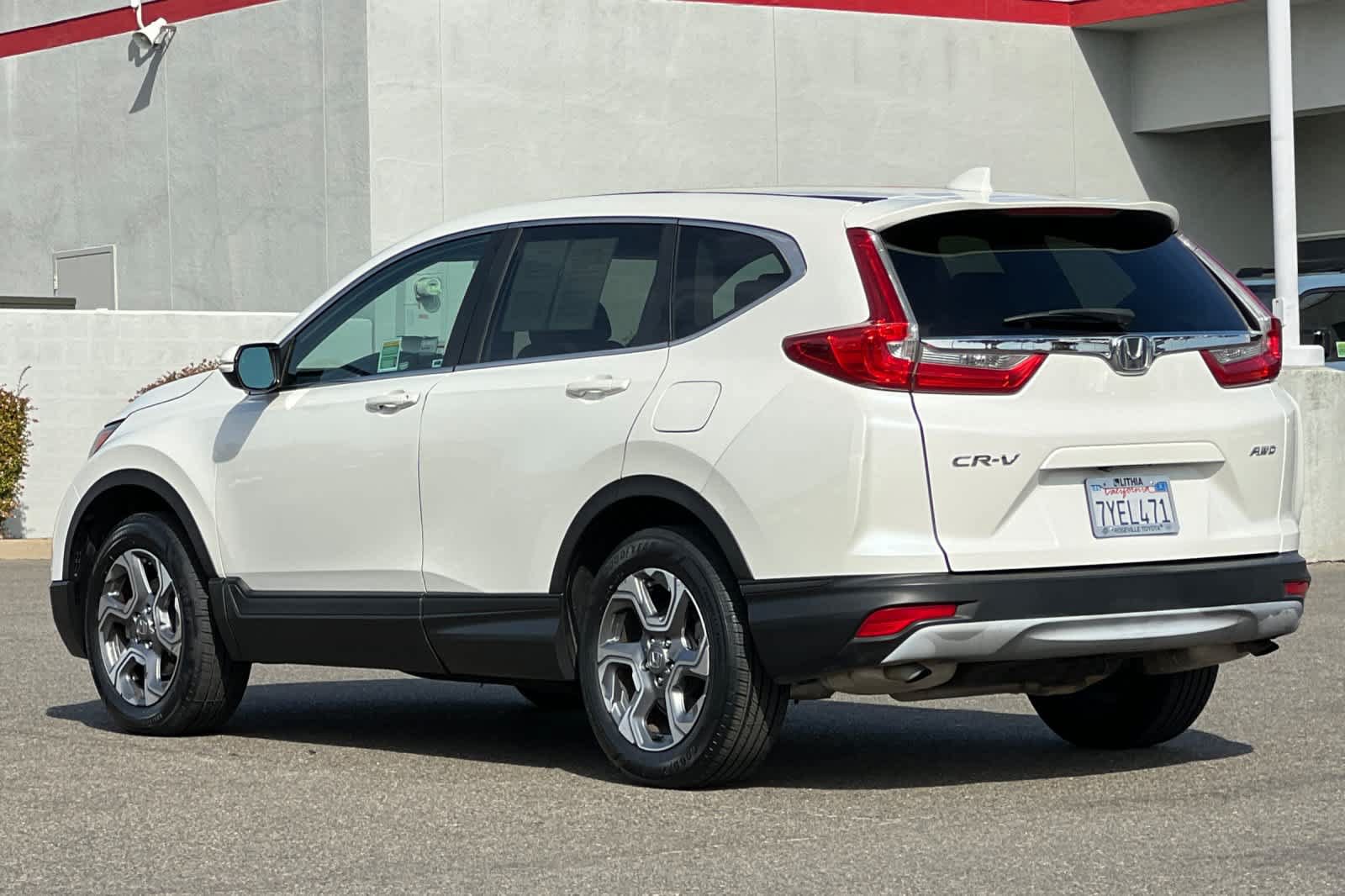 Used 2017 Honda CR-V EX image 7