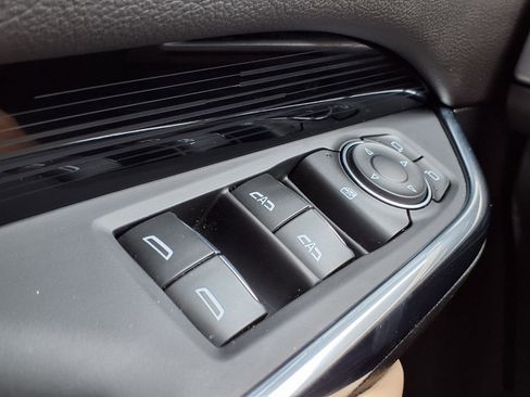 Used 2024 Cadillac XT4 Luxury FWD image 20